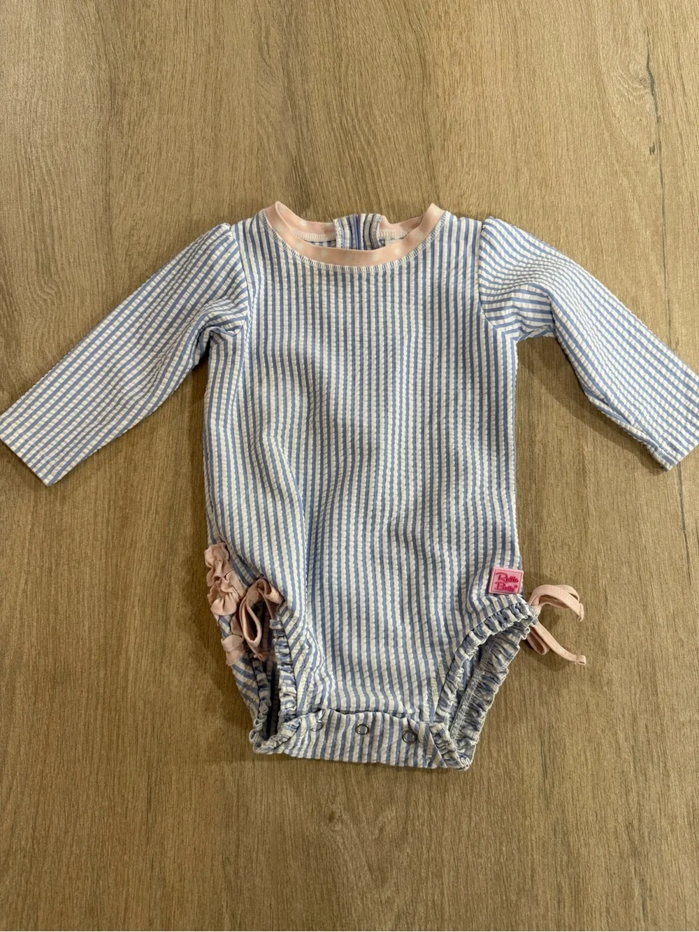Ruffle Butt’s Baby Girls Seersucker Stripe Rashguard One Piece Swimsuit 6-12 mo